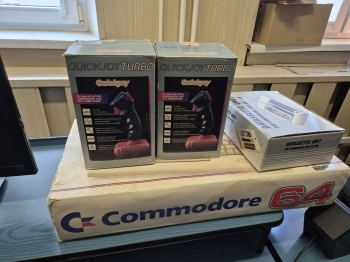 573869866_1284208433510967_717453957399809419_n