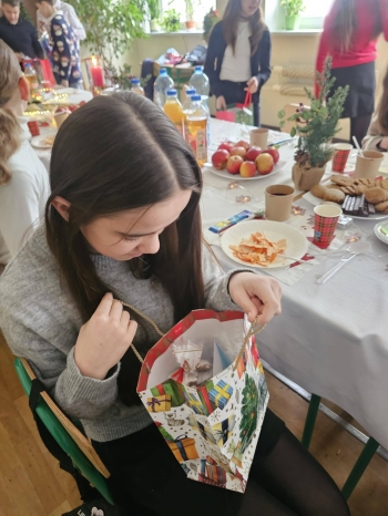 600369869_1323271566271320_8062179620765875611_n