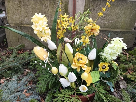 Na grobie naszego Patrona.